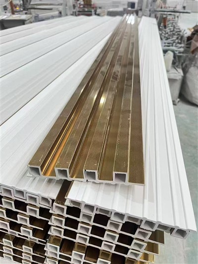 PAINEL DE PAREDE WPC PARA INTERIOR E EXTERIOR